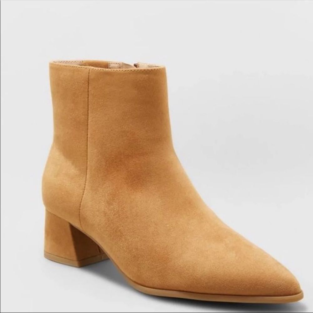 Women's Delilah Heeled Ankle Boots - A New Day size 6